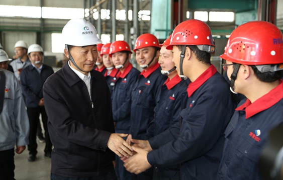 1556156987.jpg 青海水電集團(tuán)第十期簡(jiǎn)訊照片_副本.jpg